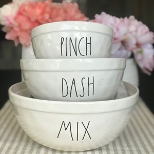 Rae Dunn Mixing Bowl Set